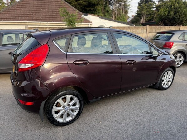 Used Ford Fiesta 2009 for sale - 76256153: Photo 8