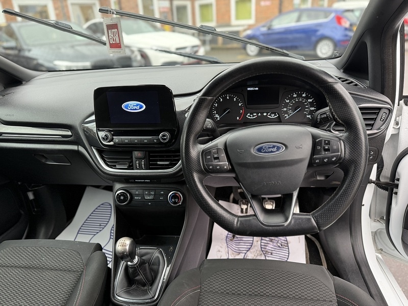 Used Ford Fiesta 2017 for sale - 77990184: Photo 20