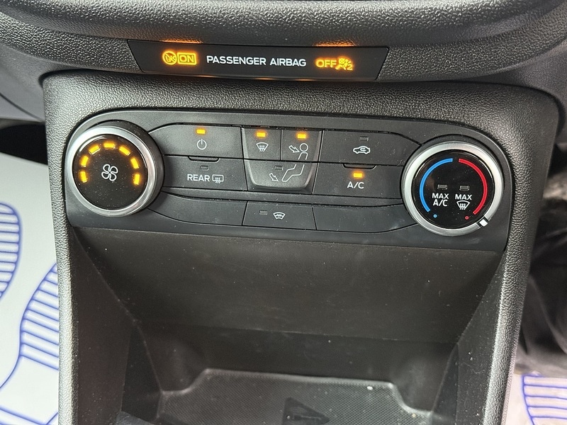 Used Ford Fiesta 2017 for sale - 77990184: Photo 28