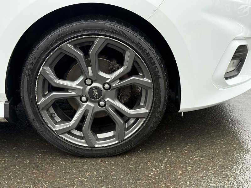 Used Ford Fiesta 2017 for sale - 77990184: Photo 5