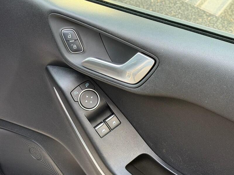 Used Ford Fiesta 2018 for sale - 77149274: Photo 46