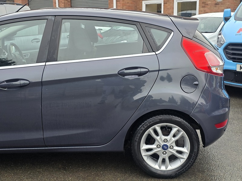 Used Ford Fiesta 2015 for sale - 77222989: Photo 21