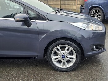 Used Ford Fiesta 2015 for sale - 77222989: Photo