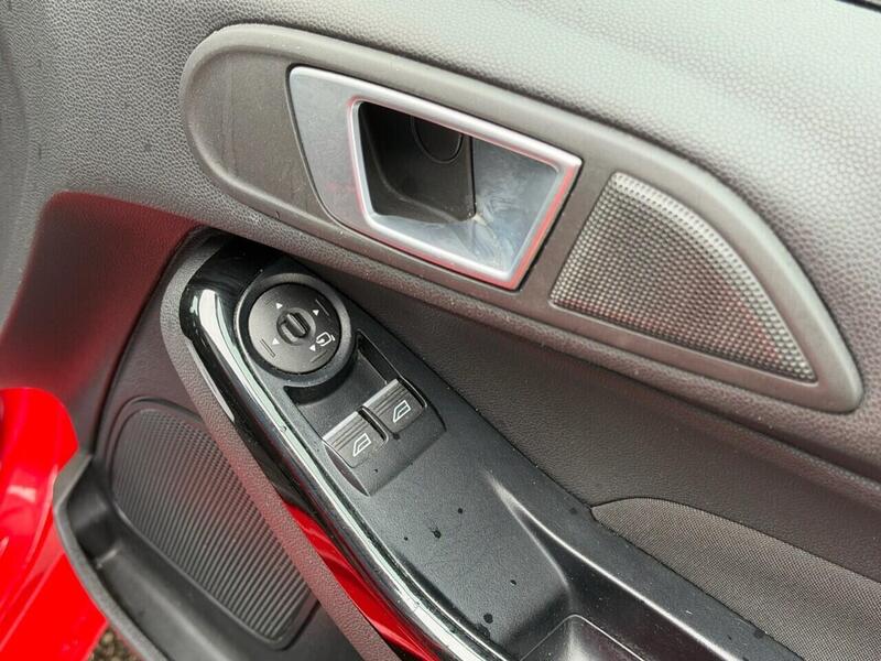 Used Ford Fiesta 2016 for sale - 77149332: Photo 42