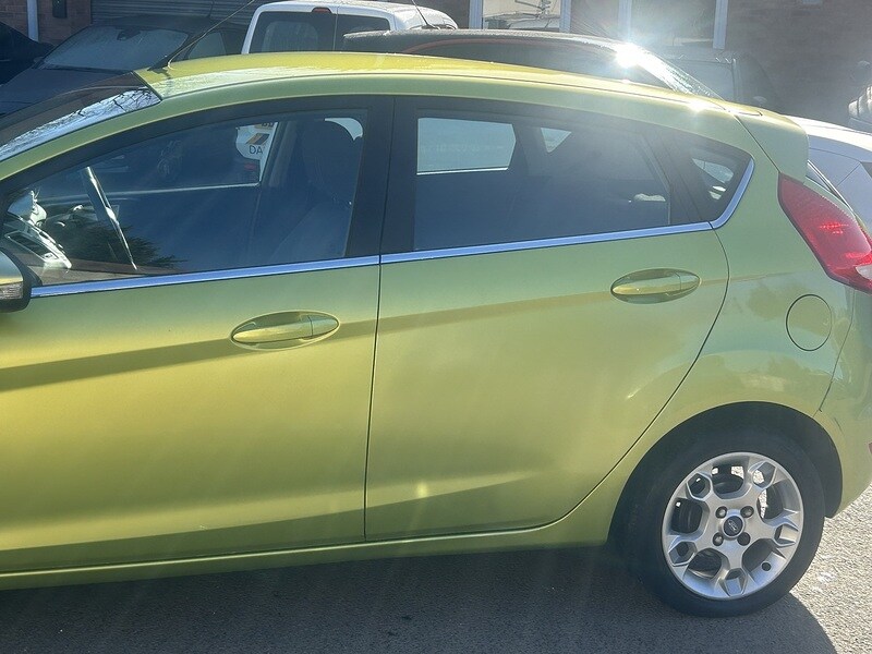 Used Ford Fiesta 2011 for sale - 77930447: Photo 16