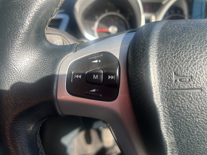 Used Ford Fiesta 2011 for sale - 77930447: Photo 29