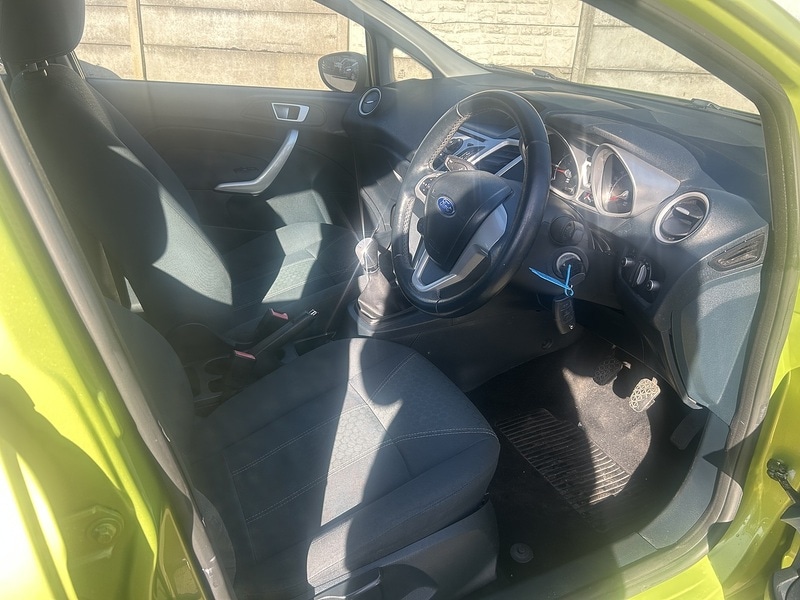 Used Ford Fiesta 2011 for sale - 77930447: Photo 3