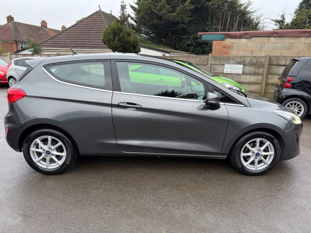 Used Ford Fiesta 2017 for sale - 77027480: Photo 16