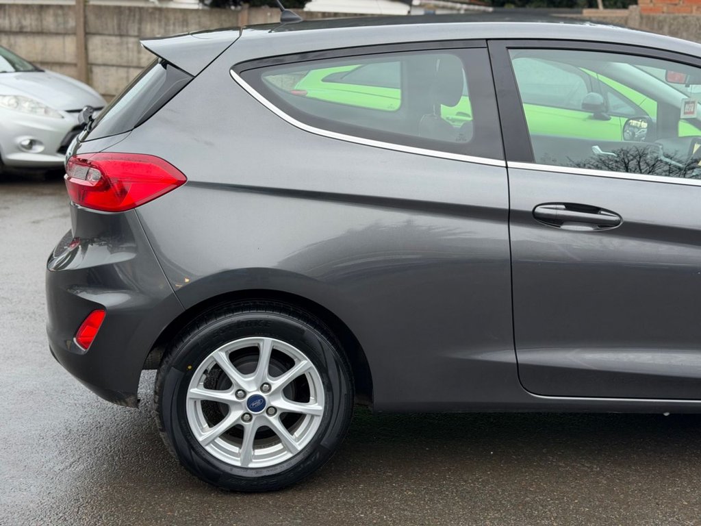 Used Ford Fiesta 2017 for sale - 77027480: Photo 19