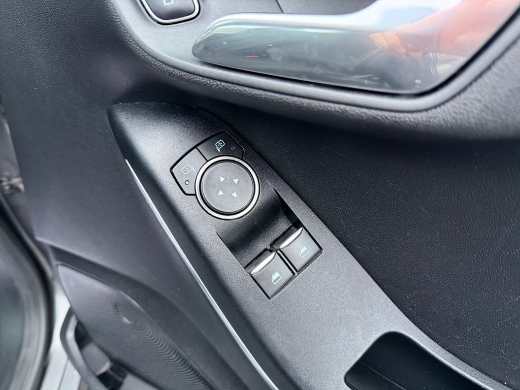 Used Ford Fiesta 2017 for sale - 77027480: Photo 29