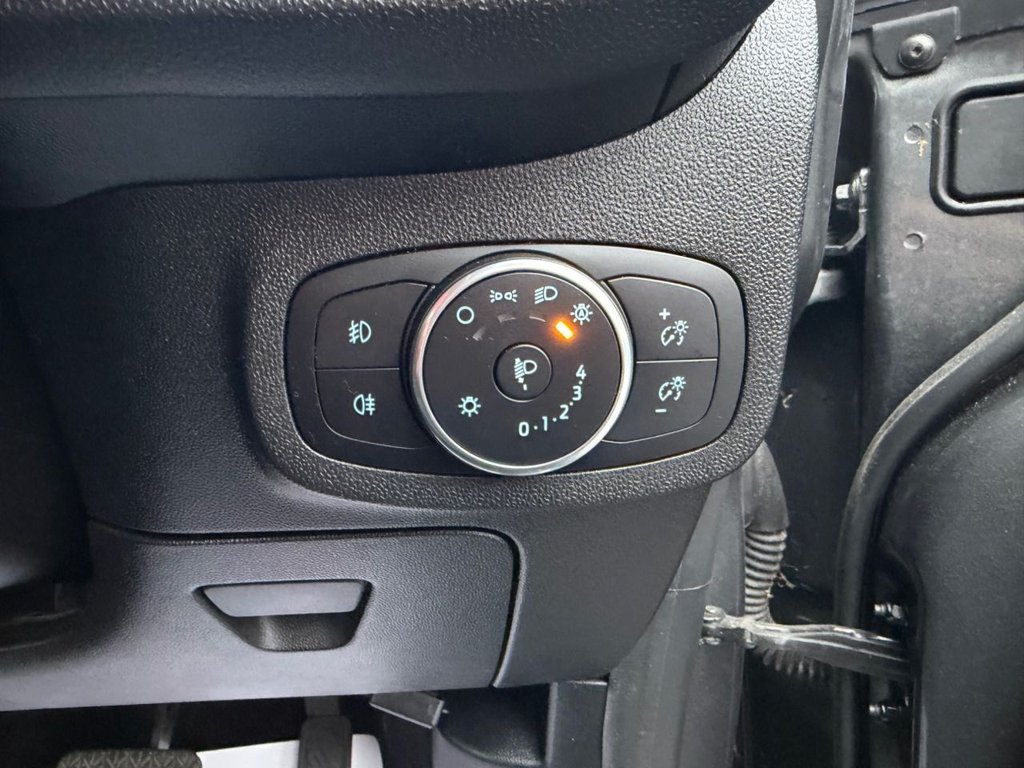 Used Ford Fiesta 2017 for sale - 77027480: Photo 34