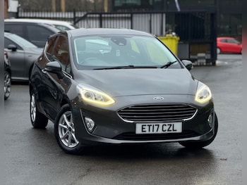 Used Ford Fiesta 2017 for sale - 77027480: Photo