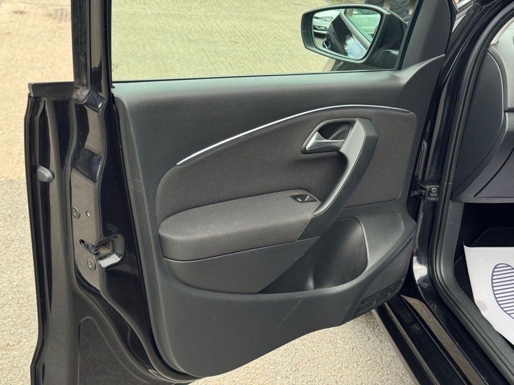 Used Volkswagen Polo 2016 for sale - 76256754: Photo 25