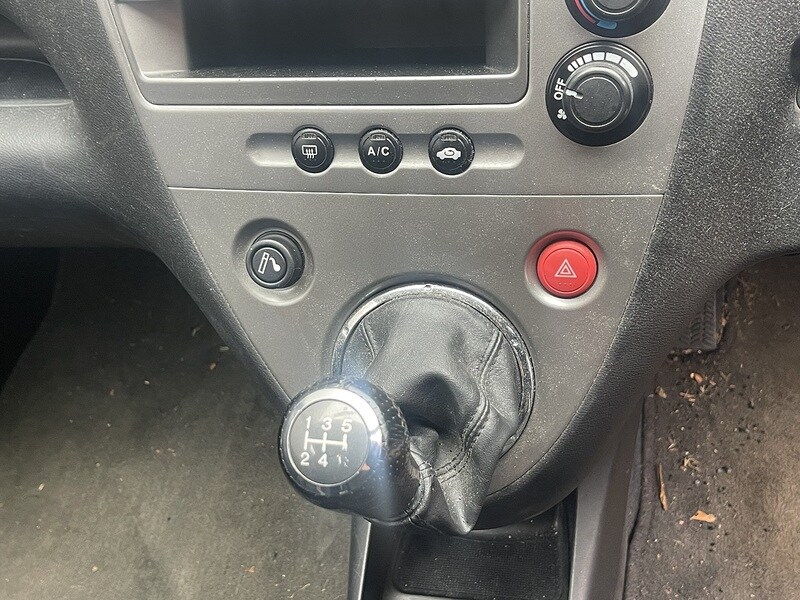 Used Honda Civic 2005 for sale - 77515224: Photo 21