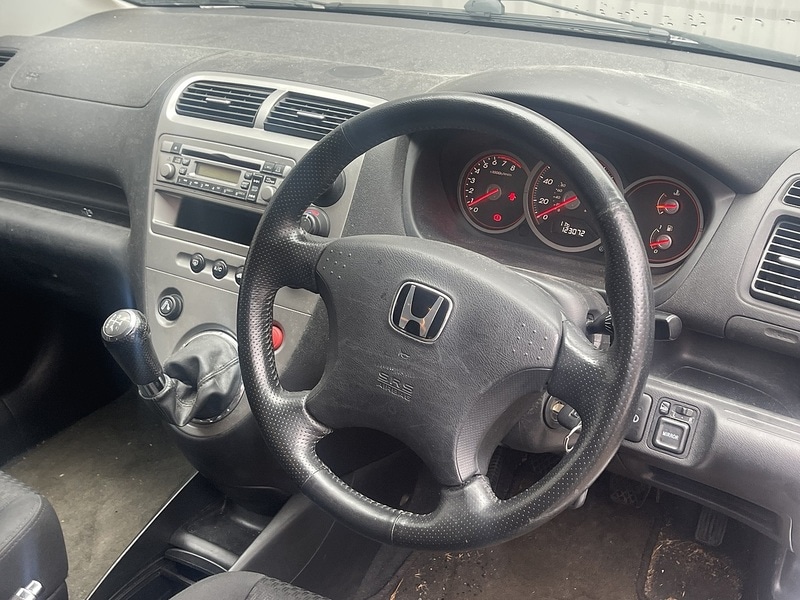 Used Honda Civic 2005 for sale - 77515224: Photo 3