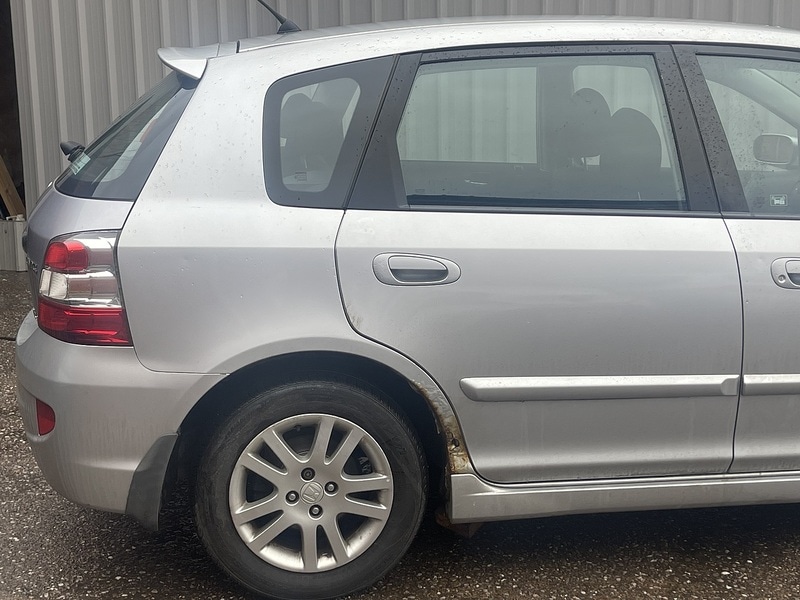 Used Honda Civic 2005 for sale - 77515224: Photo 9