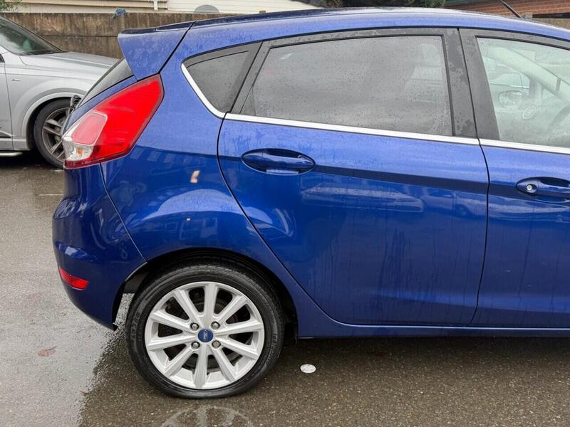 Used Ford Fiesta 2015 for sale - 77149378: Photo 12