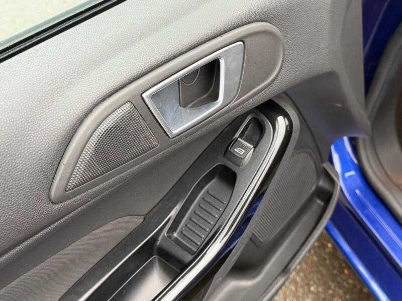 Used Ford Fiesta 2015 for sale - 77149378: Photo 39
