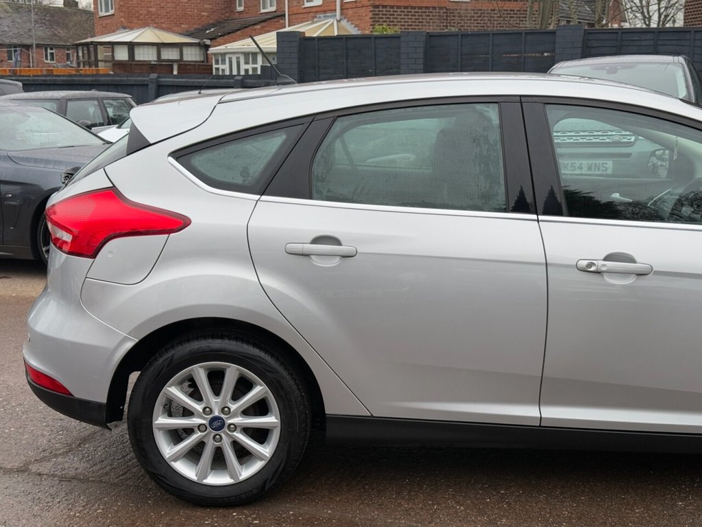 Used Ford Focus 2018 for sale - 76386204: Photo 9