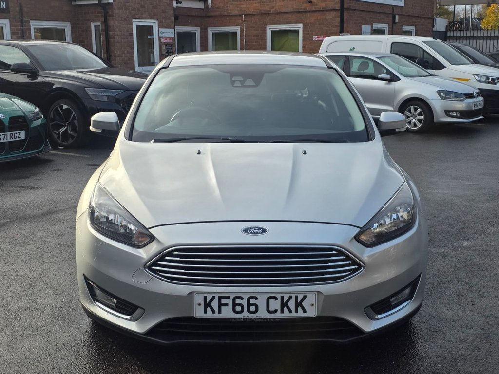 Used Ford Focus 2017 for sale - 76439058: Photo 4