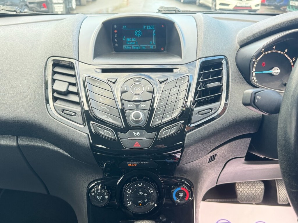 Used Ford Fiesta 2015 for sale - 76376206: Photo 33