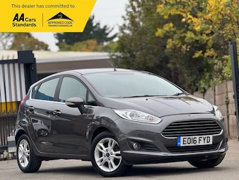 2016 (16) - 1.0T EcoBoost Zetec Hatchback 5dr Petrol Powershift Euro 6 (100 ps)
