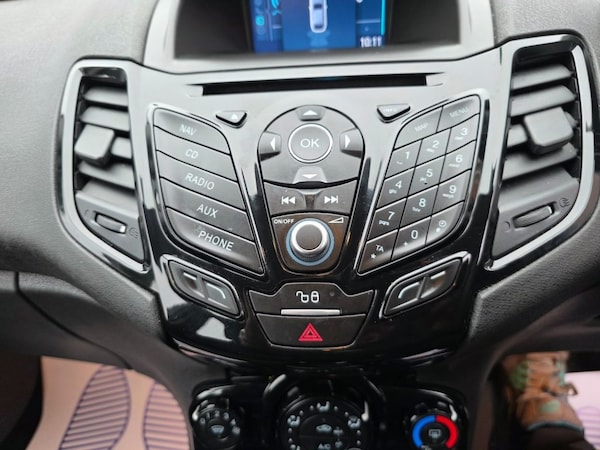 Used Ford Fiesta 2016 for sale - 76280133: Photo 32