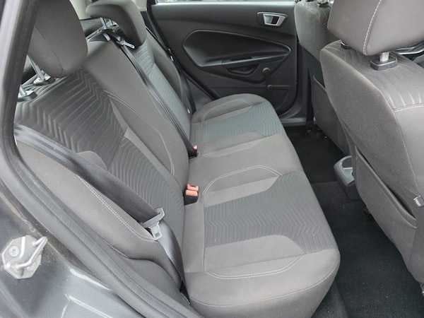 Used Ford Fiesta 2016 for sale - 76280133: Photo 37
