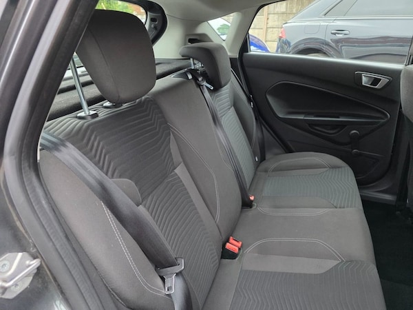 Used Ford Fiesta 2016 for sale - 76280133: Photo 38