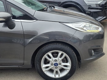 Used Ford Fiesta 2016 for sale - 76280133: Photo 4