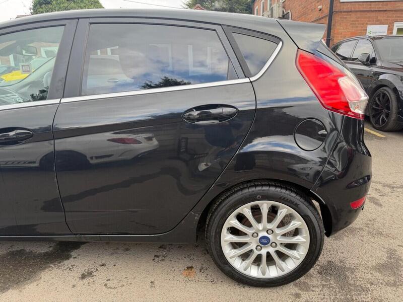 Used Ford Fiesta 2013 for sale - 77149431: Photo 14