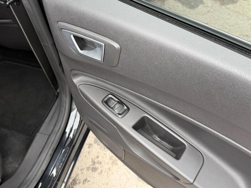 Used Ford Fiesta 2013 for sale - 77149431: Photo 51