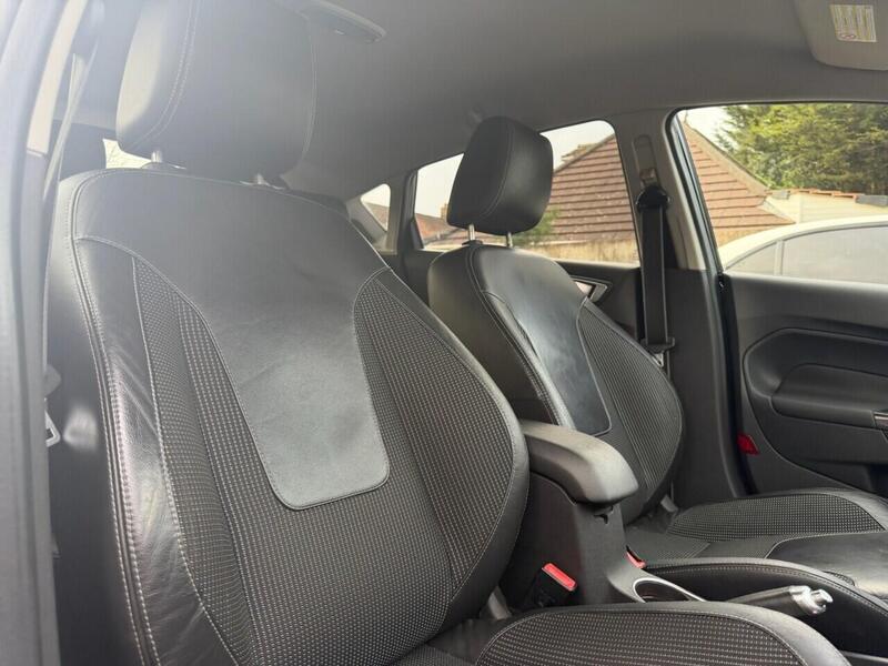 Used Ford Fiesta 2013 for sale - 77149431: Photo 53
