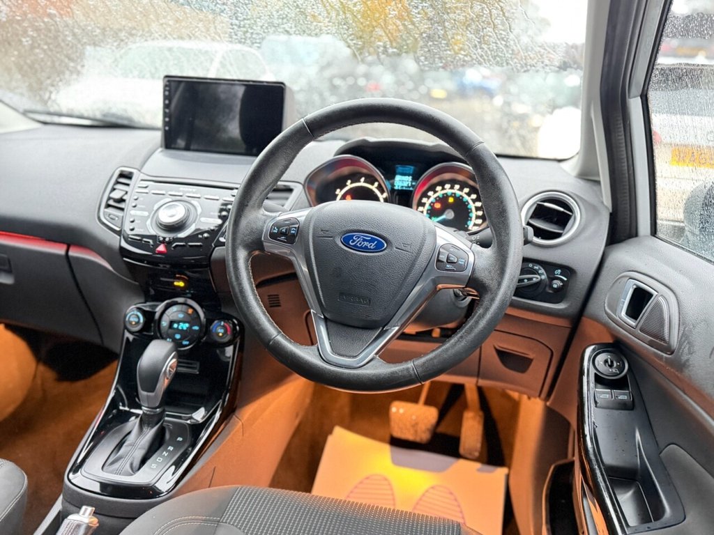 Used Ford Fiesta 2016 for sale - 76586648: Photo 10