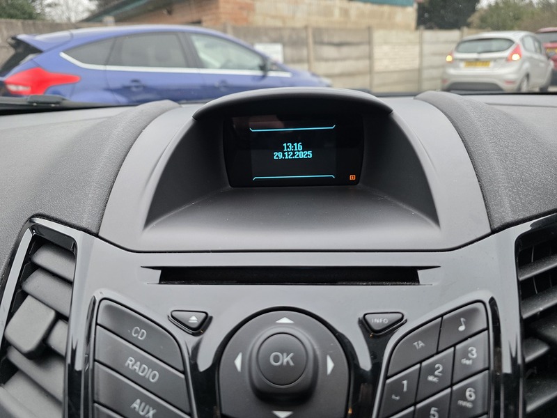 Used Ford Fiesta 2014 for sale - 77149315: Photo 24