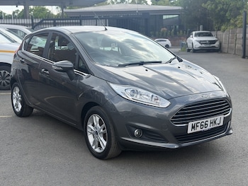 Used Ford Fiesta 2016 for sale - 77276885: Photo
