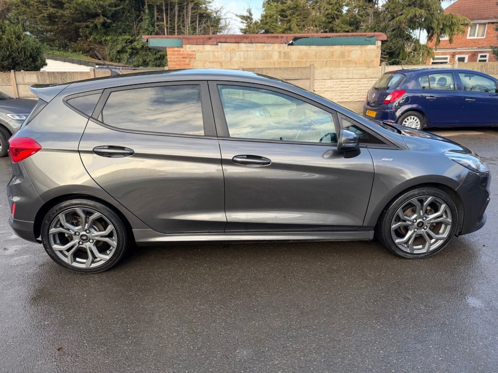 Used Ford Fiesta 2018 for sale - 76740700: Photo 16