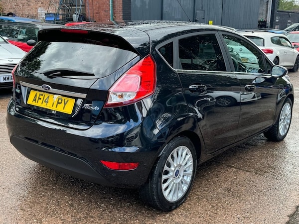 Used Ford Fiesta 2014 for sale - 76261009: Photo 19