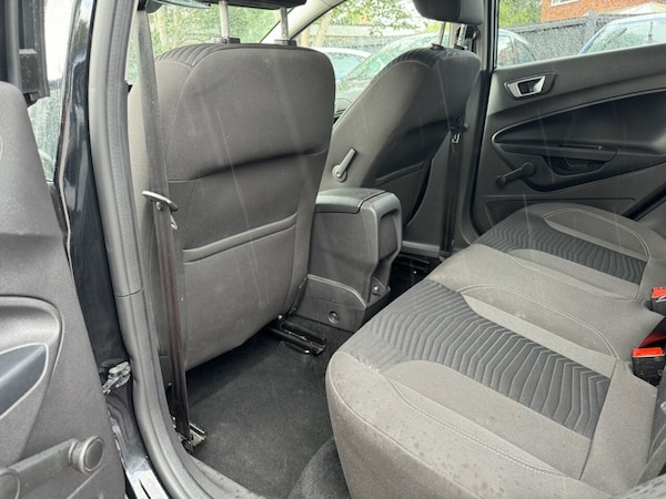 Used Ford Fiesta 2014 for sale - 76261009: Photo 41