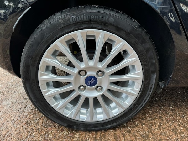 Used Ford Fiesta 2014 for sale - 76261009: Photo 45