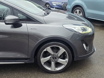 Used Ford Fiesta 2018 for sale - 77616011: Photo