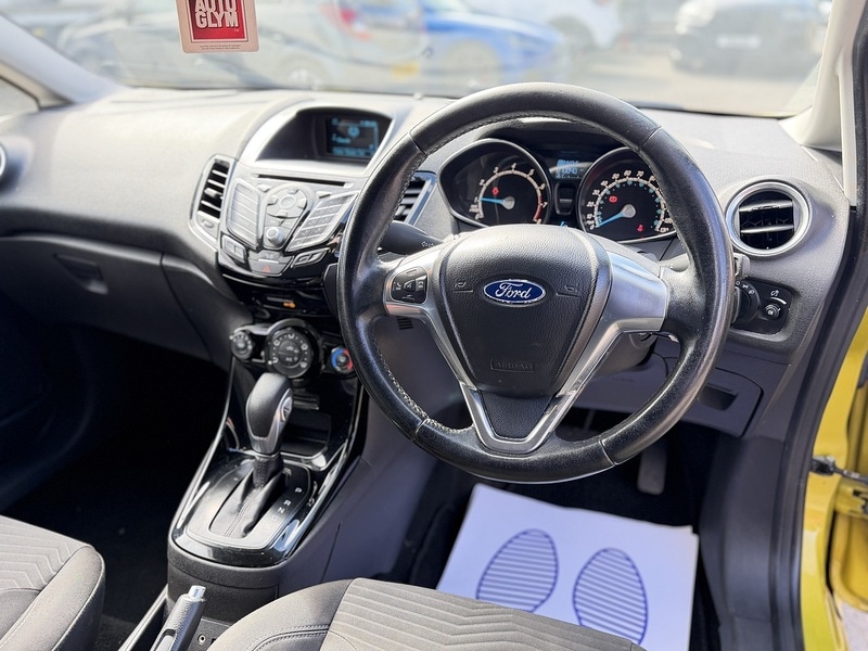 Used Ford Fiesta 2015 for sale - 78027167: Photo 11