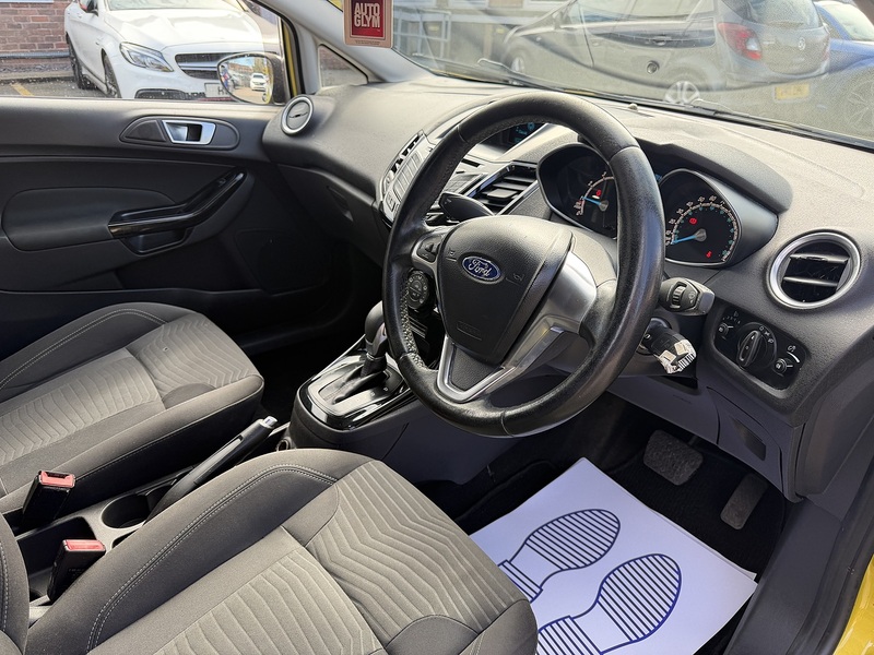 Used Ford Fiesta 2015 for sale - 78027167: Photo 28