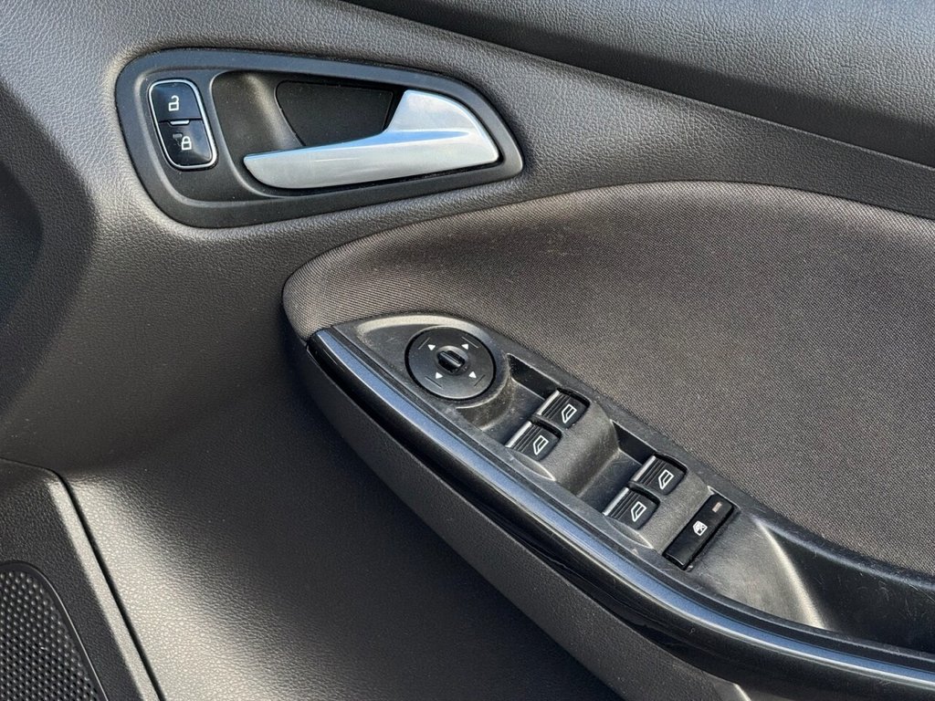 Used Ford Focus 2017 for sale - 76386630: Photo 45