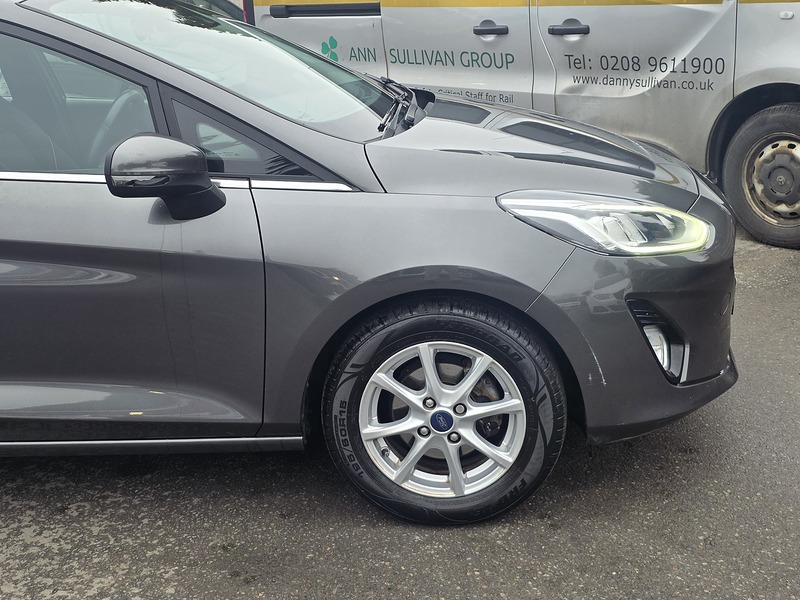 Used Ford Fiesta 2017 for sale - 77418329: Photo 12