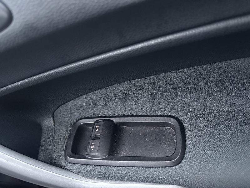 Used Ford Fiesta 2012 for sale - 77700804: Photo 21