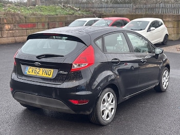 Used Ford Fiesta 2012 for sale - 77700804: Photo
