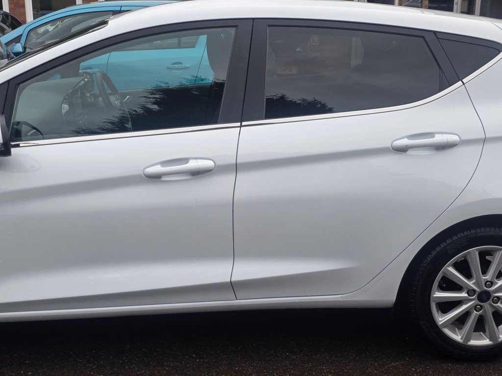 Used Ford Fiesta 2017 for sale - 76546636: Photo 21
