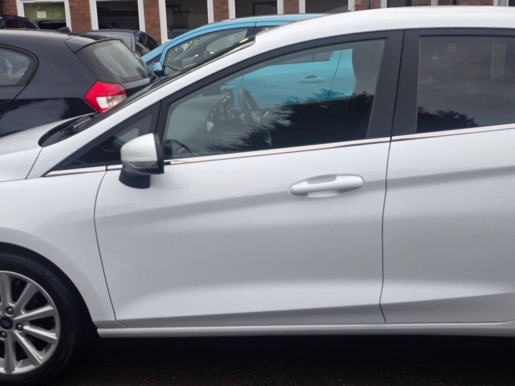 Used Ford Fiesta 2017 for sale - 76546636: Photo 22