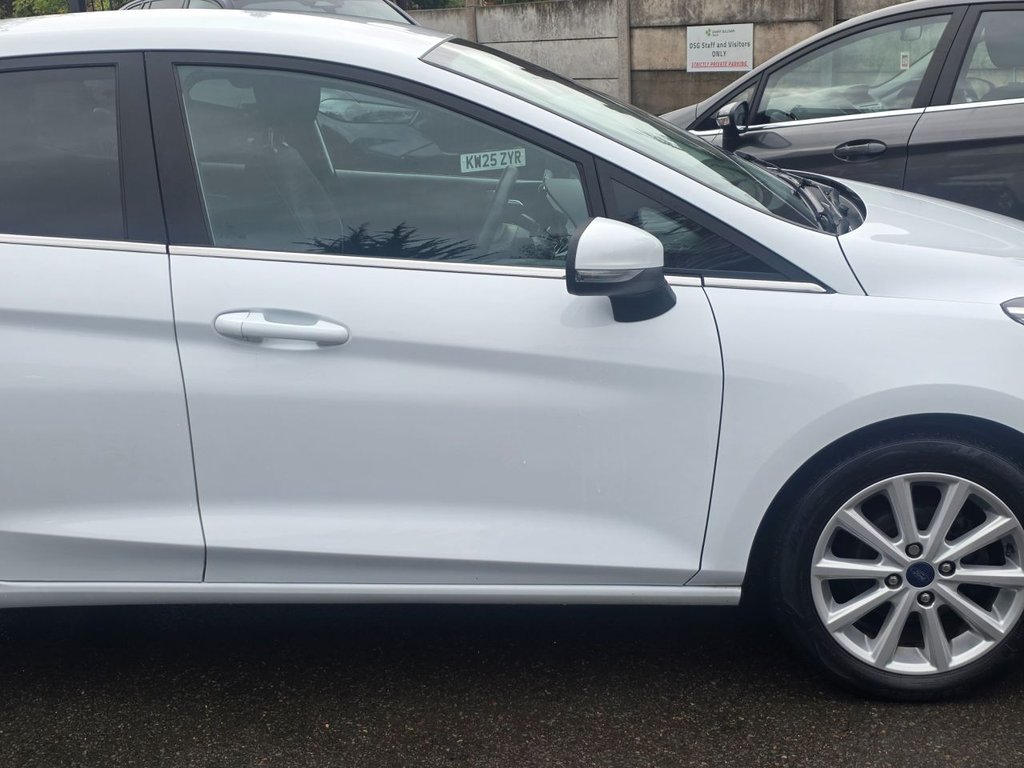 Used Ford Fiesta 2017 for sale - 76546636: Photo 7